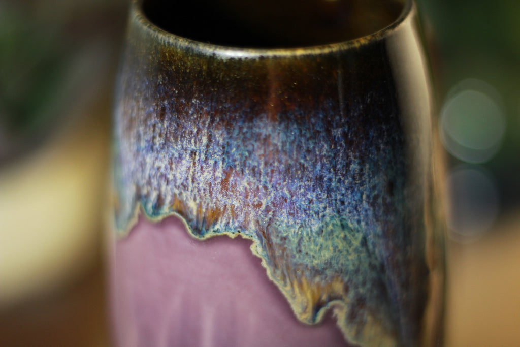 15-D Electric Wave Notched Crystal Mug, 13 oz