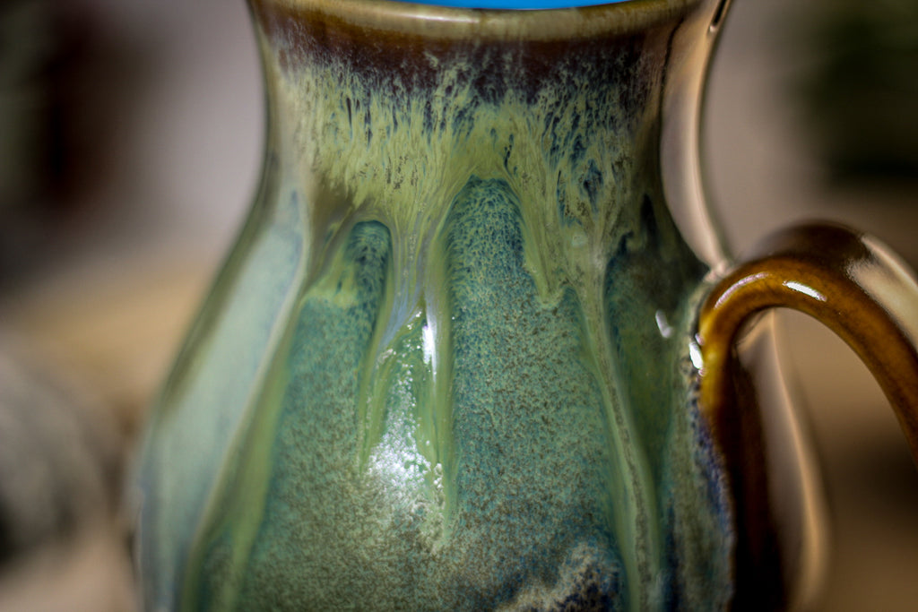 37-F PROTOTYPE Barely Flared Notched Mug, 25 oz.