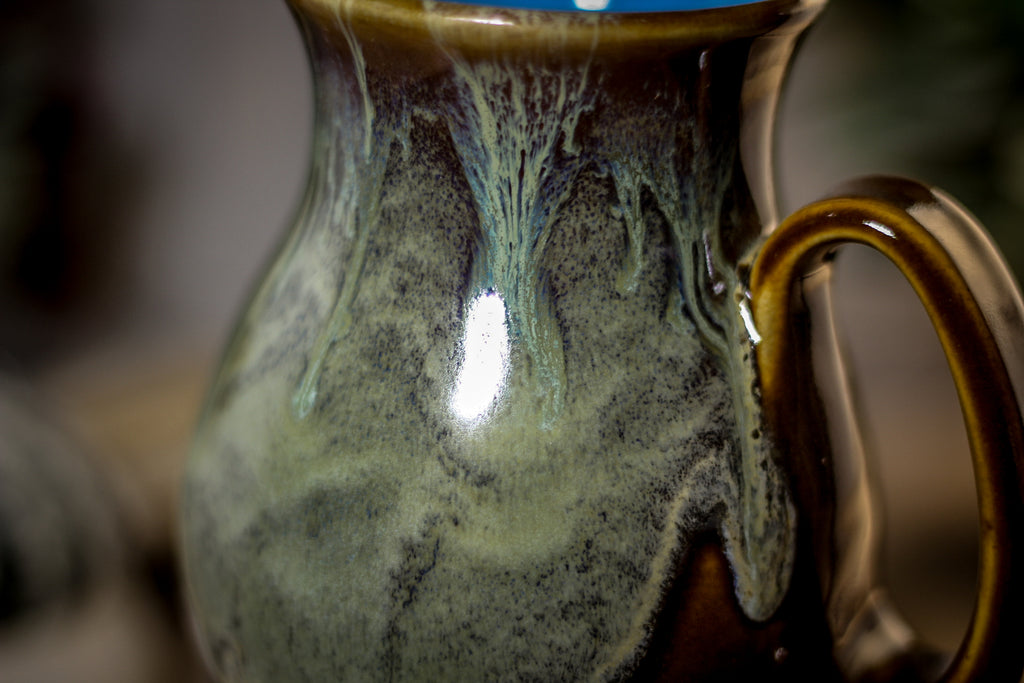 40-G PROTOTYPE Flared Mug, 19 oz.