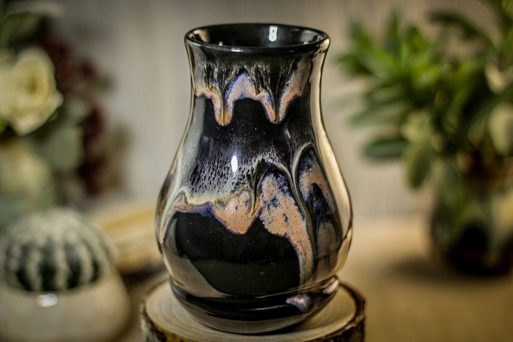 44-E Amethyst Grotto Variation Barely Flared Acorn Mug, 20 oz.