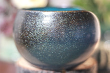 Load image into Gallery viewer, 48-F Black Diamond Smudge Bowl