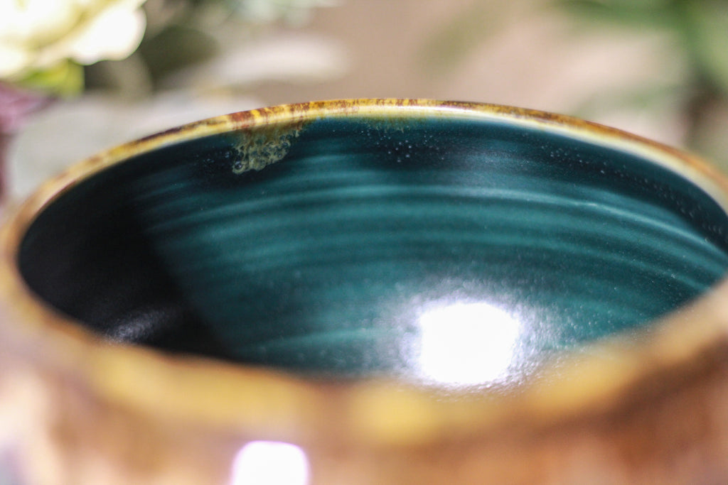 10-P Molten Electric Falls Bowl, 20 oz.