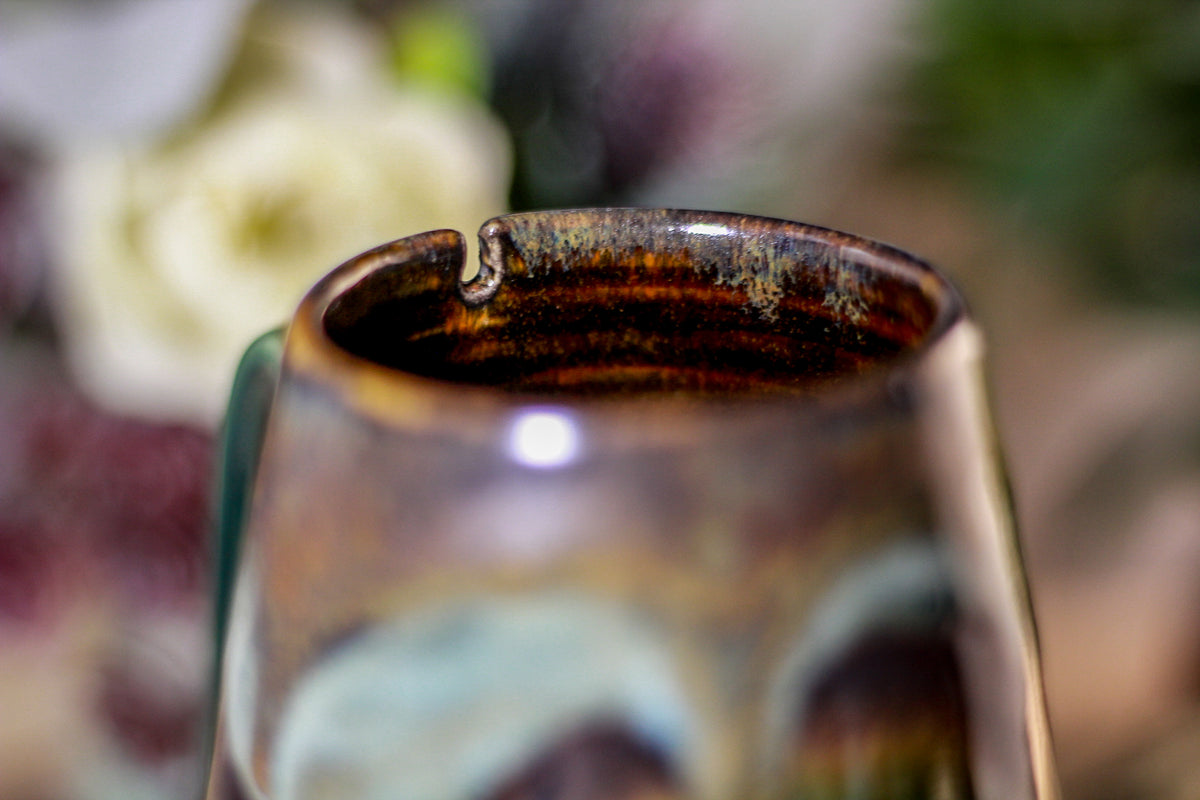 08-B Copper Agate Notched Crystal Mug - TOP SHELF, 14 oz.
