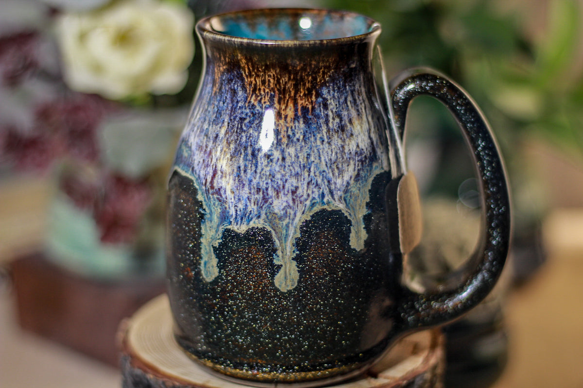 17-D Electric Wave Notched Stein Mug - TOP SHELF, 14 oz