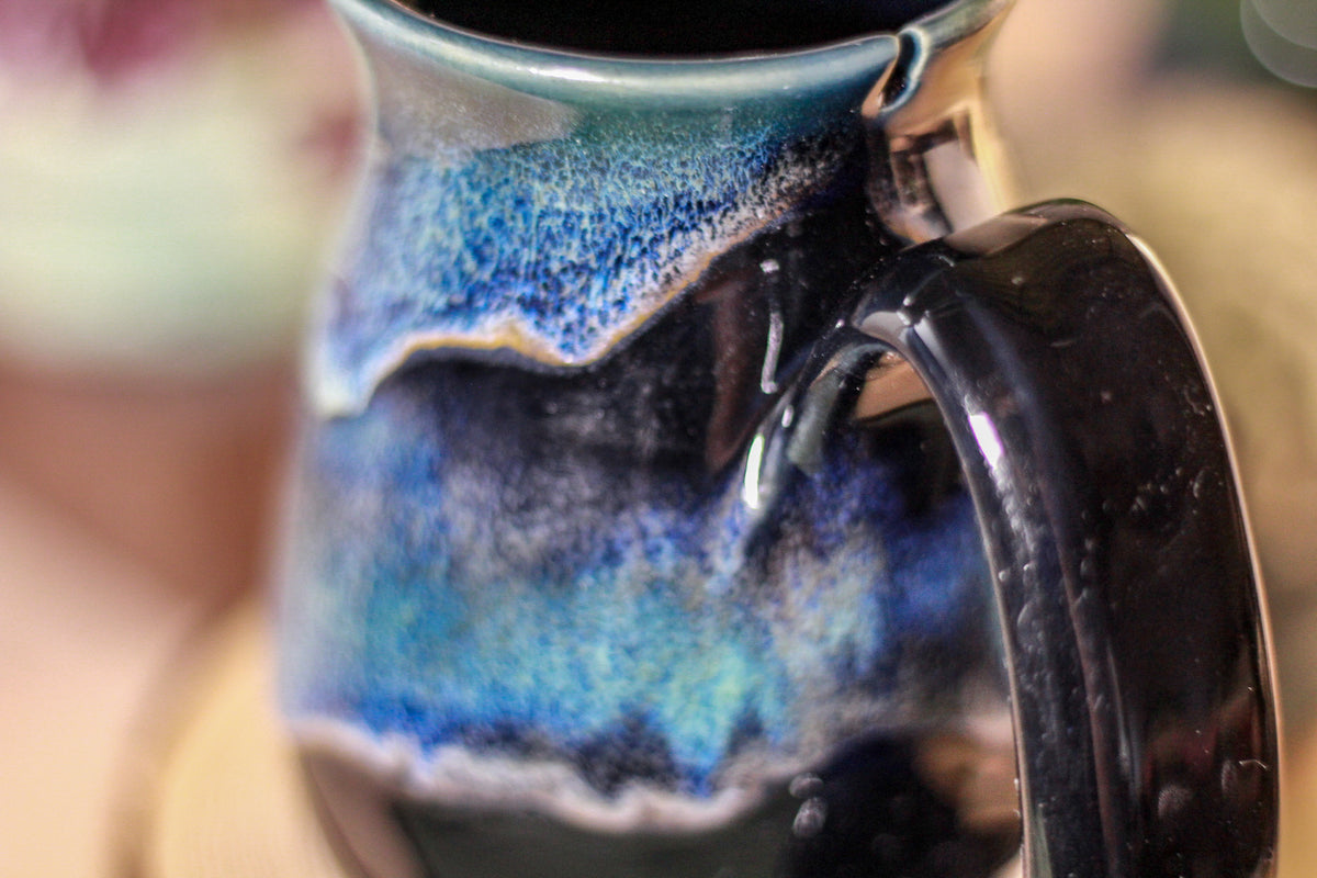 25-E Boreal Aurora Barely Flared Notched Mug, 12 oz.