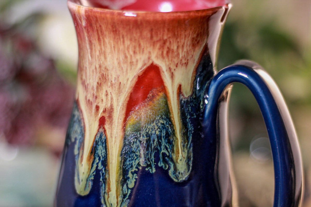 28-C Lava Falls Barely Flared Notched Crystal Mug - TOP SHELF, 13 oz