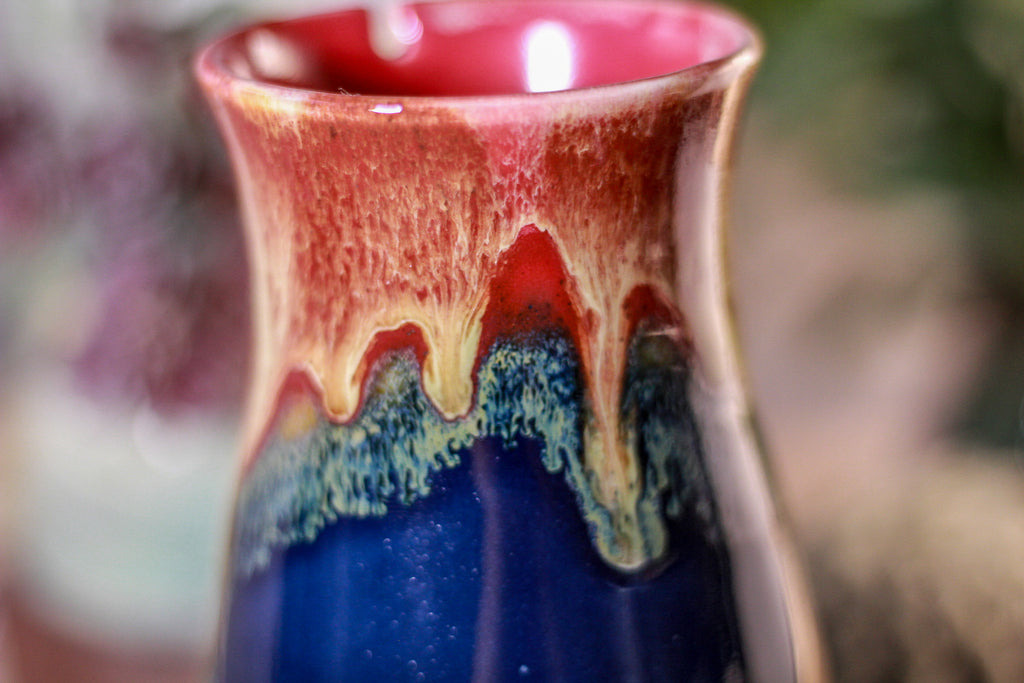 28-C Lava Falls Barely Flared Notched Crystal Mug - TOP SHELF, 13 oz