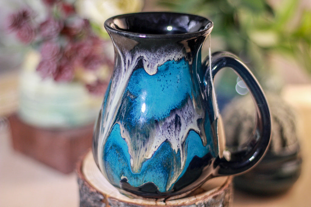 44-E Teal Grotto Barely Flared Notched Mug - MISFIT, 14 oz - 10% off