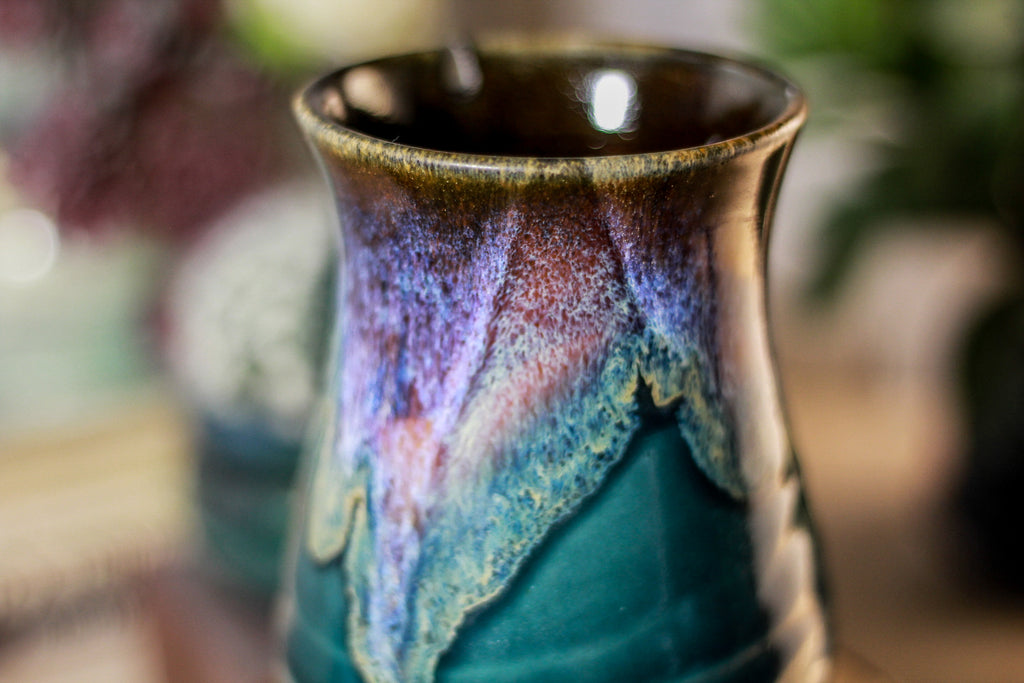 05-D Electric Wave Flared Notched Mug, 14 oz