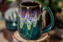 Load image into Gallery viewer, 06-D Electric Wave Notched Crystal Mug, 11 oz