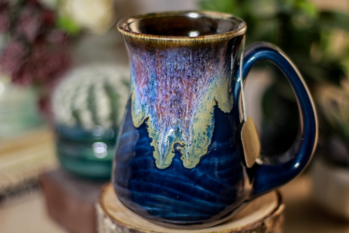 08-D Electric Wave Flared Notched Mug - TOP SHELF, 14 oz