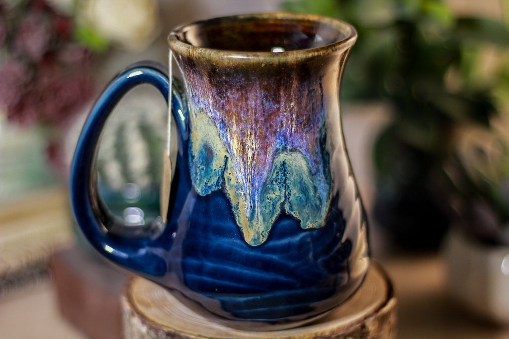 08-D Electric Wave Flared Notched Mug - TOP SHELF, 14 oz