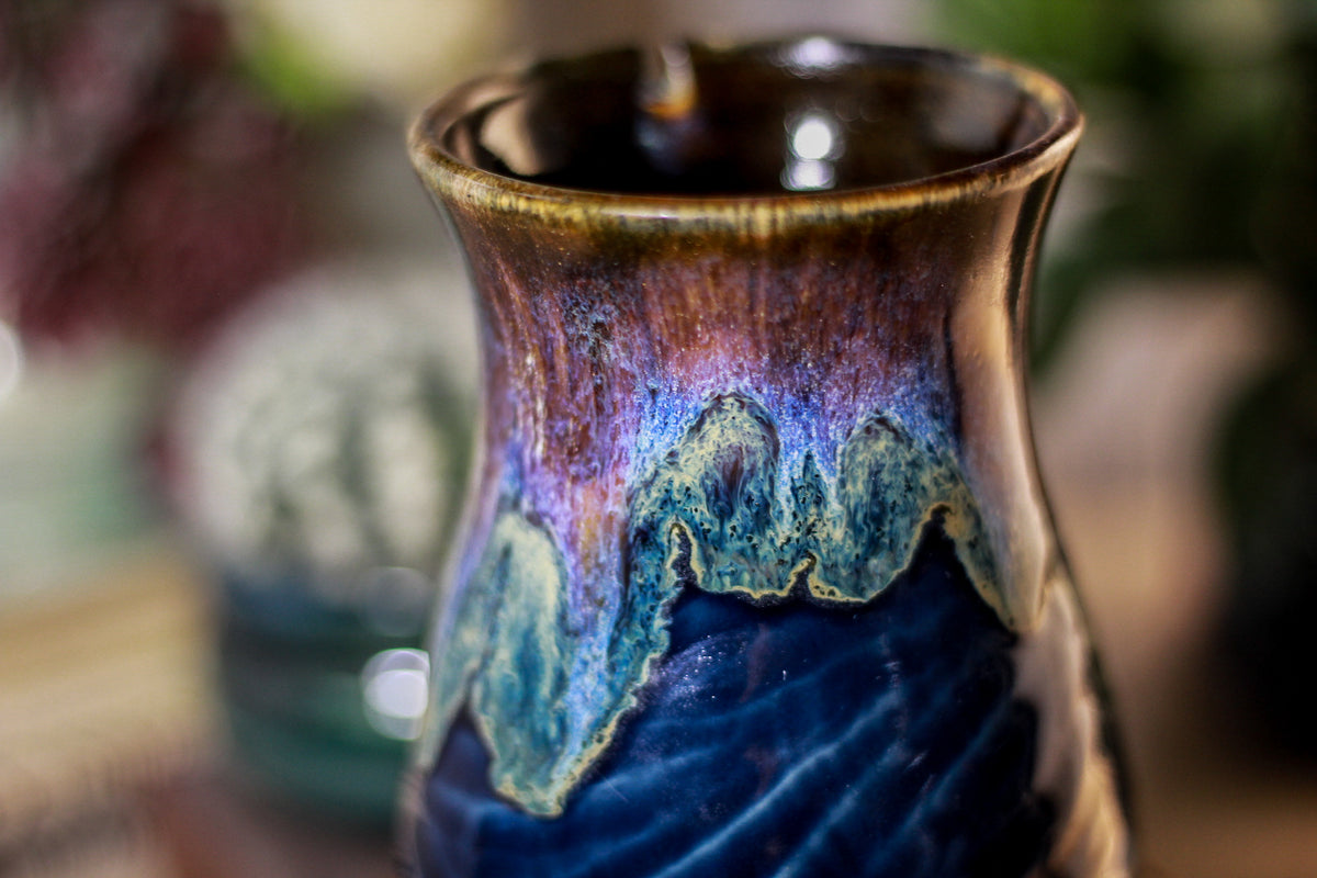 08-D Electric Wave Flared Notched Mug - TOP SHELF, 14 oz
