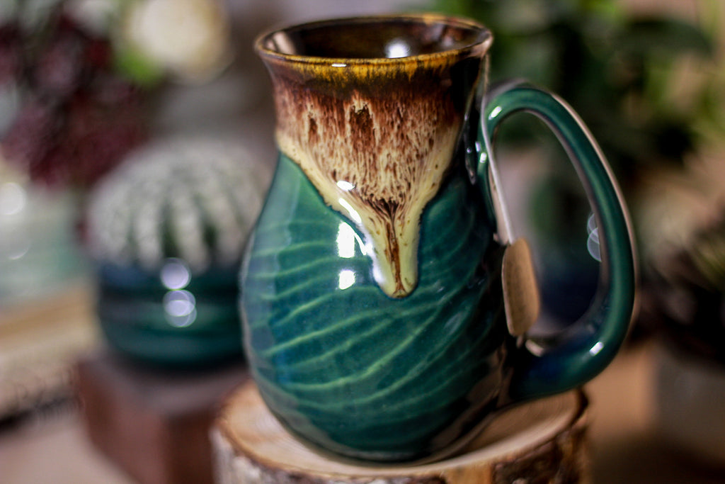 26-C Molten Electric Falls Barely Flared Notched Mug, 13 oz.