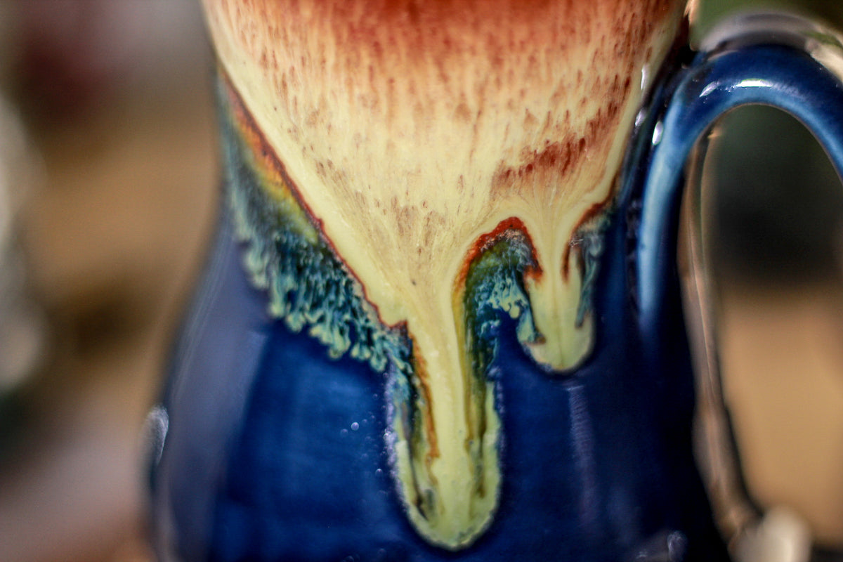 38-C Lava Falls Barely Flared Notched Mug, 14 oz