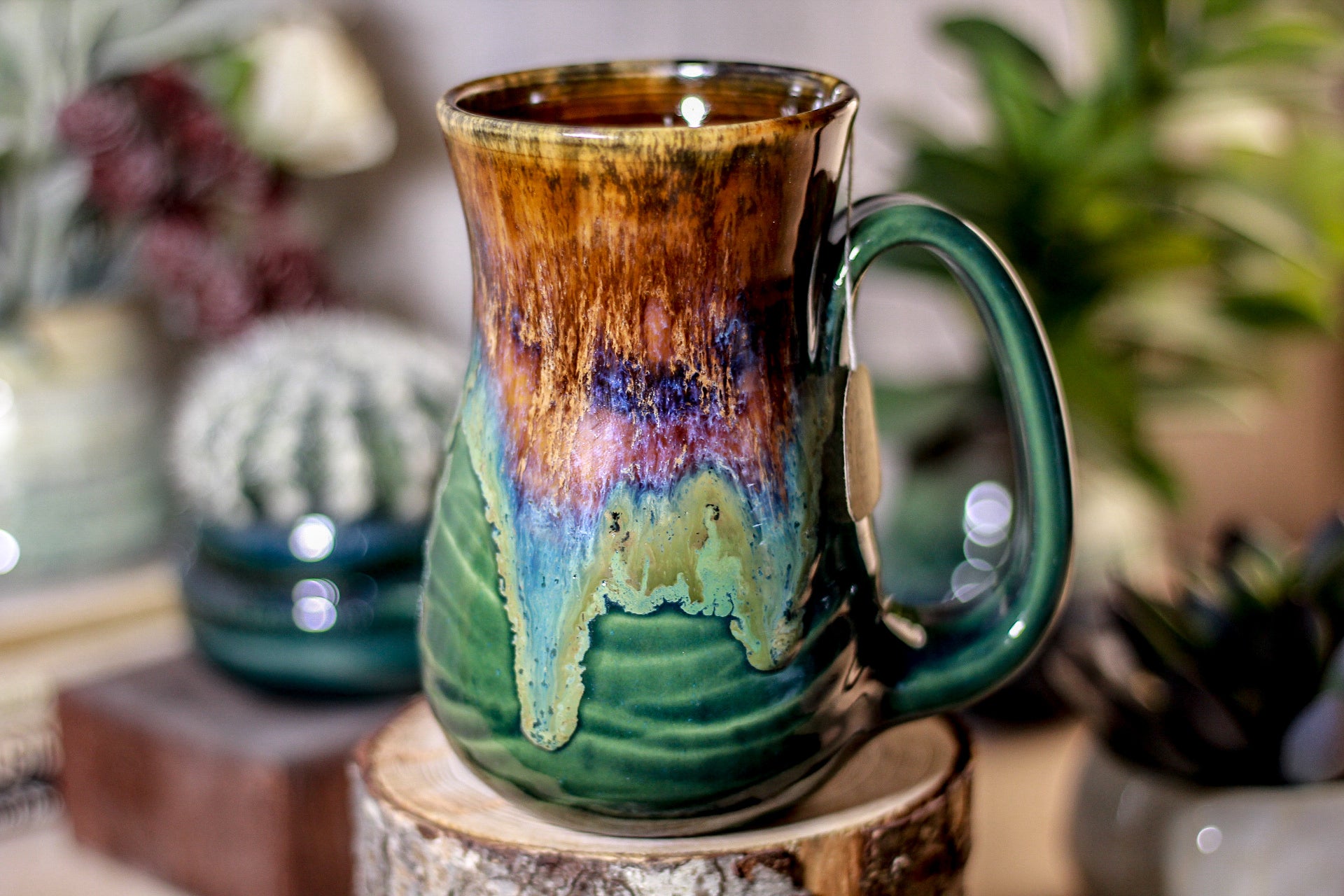 02-C Molten Electric Wave Flared Notched Textured Mug - MISFIT, 14 oz. - 15% off