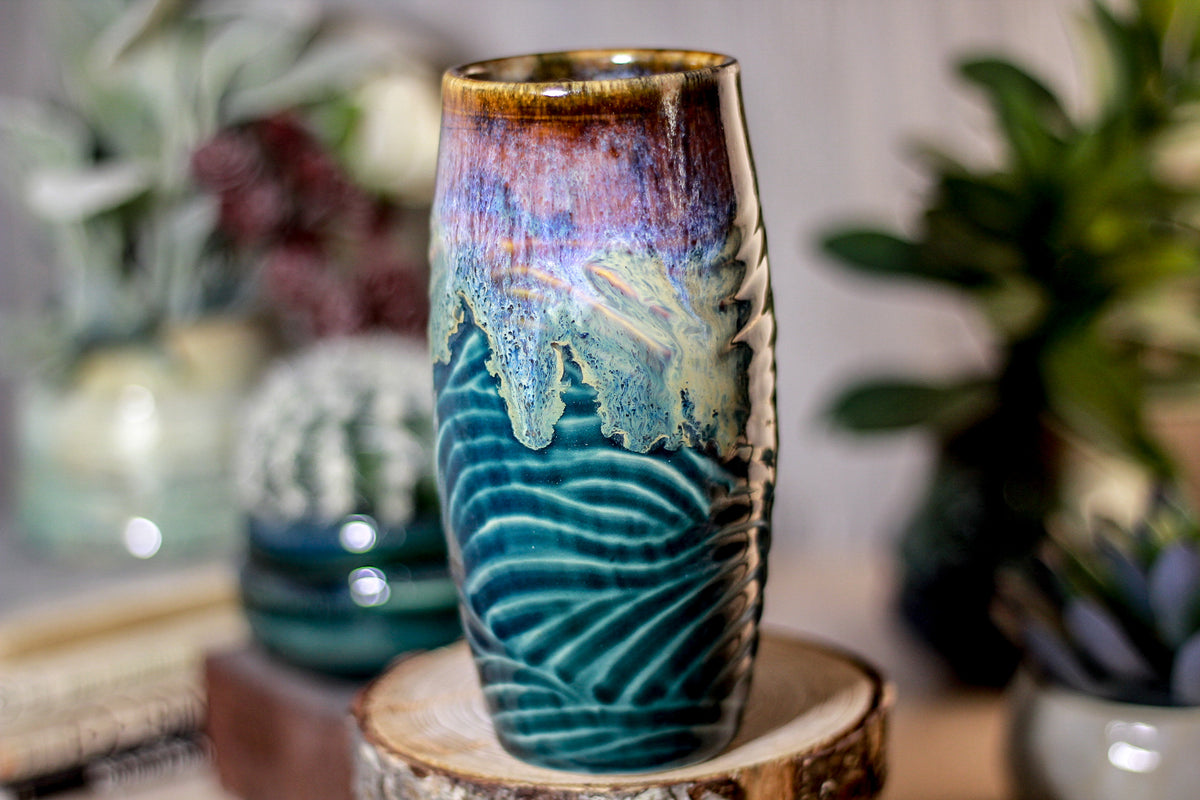 06-D Electric Wave Textured Cup, 12 oz