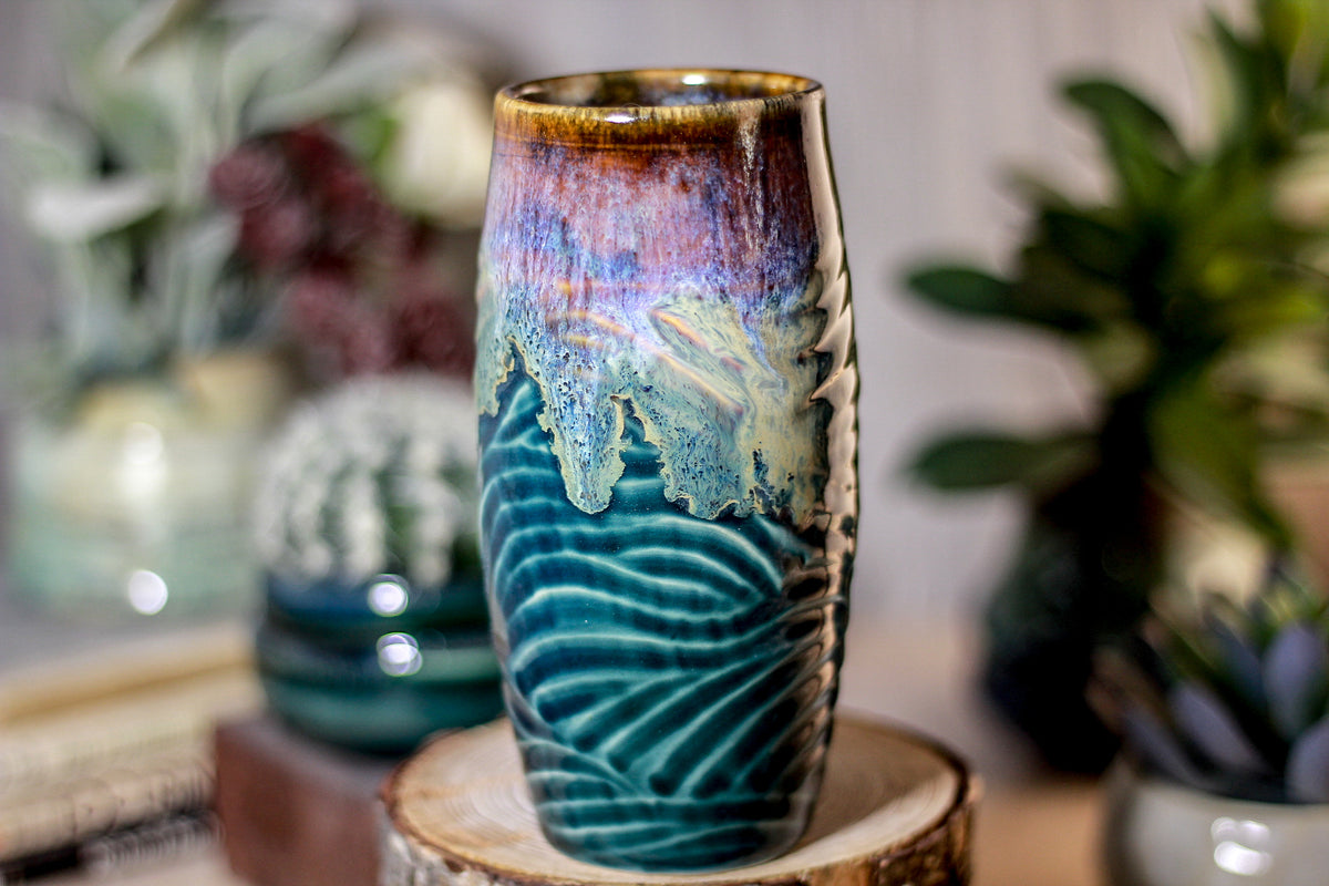 06-D Electric Wave Textured Cup, 12 oz