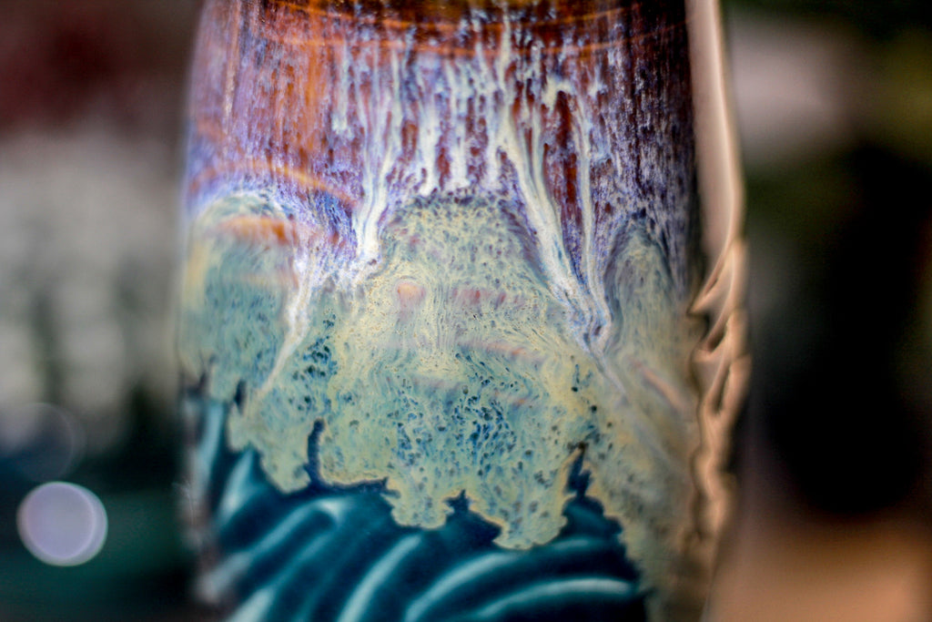 06-D Electric Wave Textured Cup, 12 oz