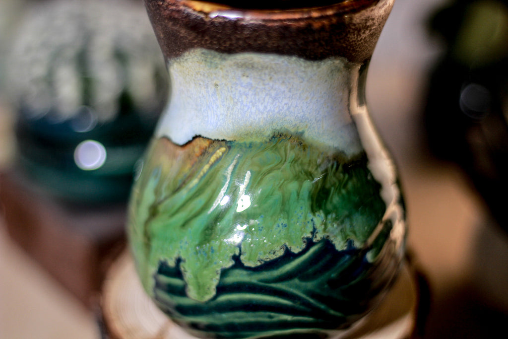 14-B Copper Agate Barely Flared Notched Textured Mug - ODDBALL, 14 oz. - 20% off