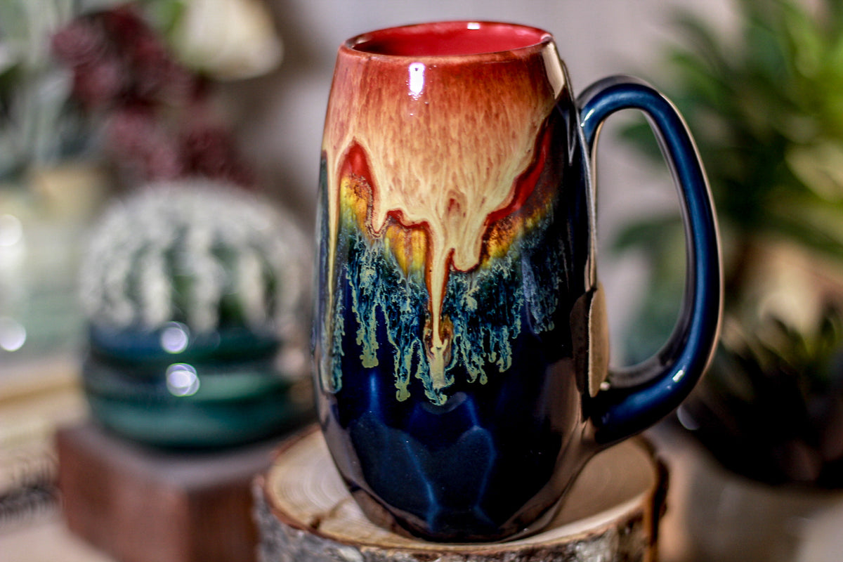 21-C Lava Falls Notched Crystal Mug, 12 oz