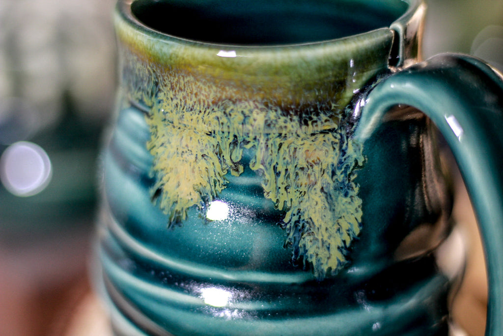 29-F Spanish Moss Notched Textured Stein Mug, 10 oz