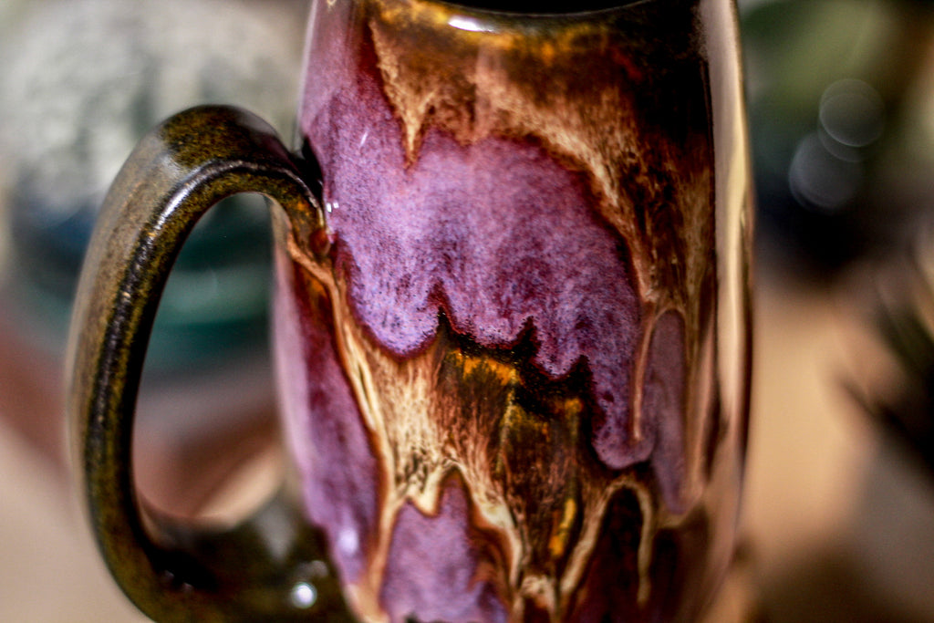 38-E Molten Beauty Notched Crystal Mug, 17 oz.