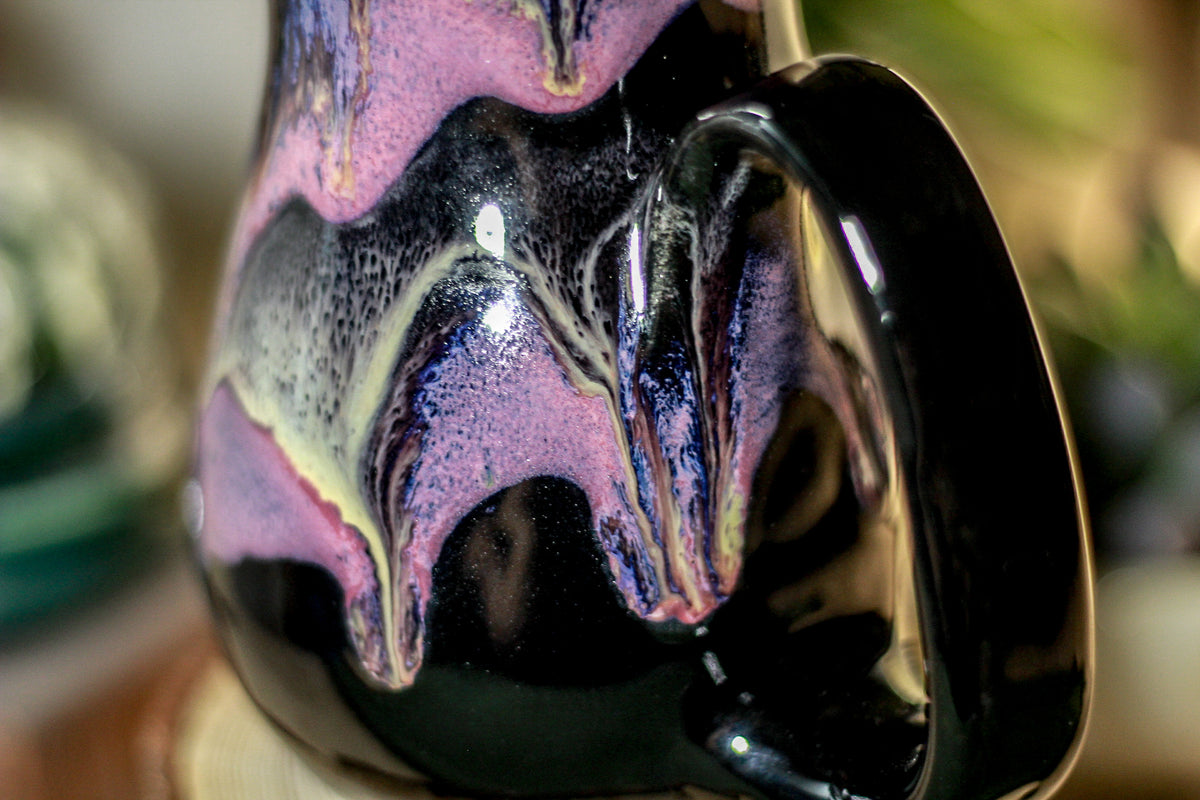 42-F Amethyst Grotto Barely Flared Notched Mug - MISFIT, 17 oz. - 5% off