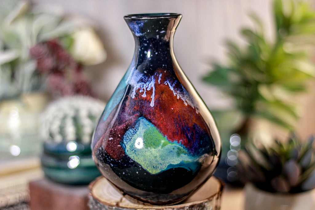 49-A Rainbow Stellar Vase, 16 oz
