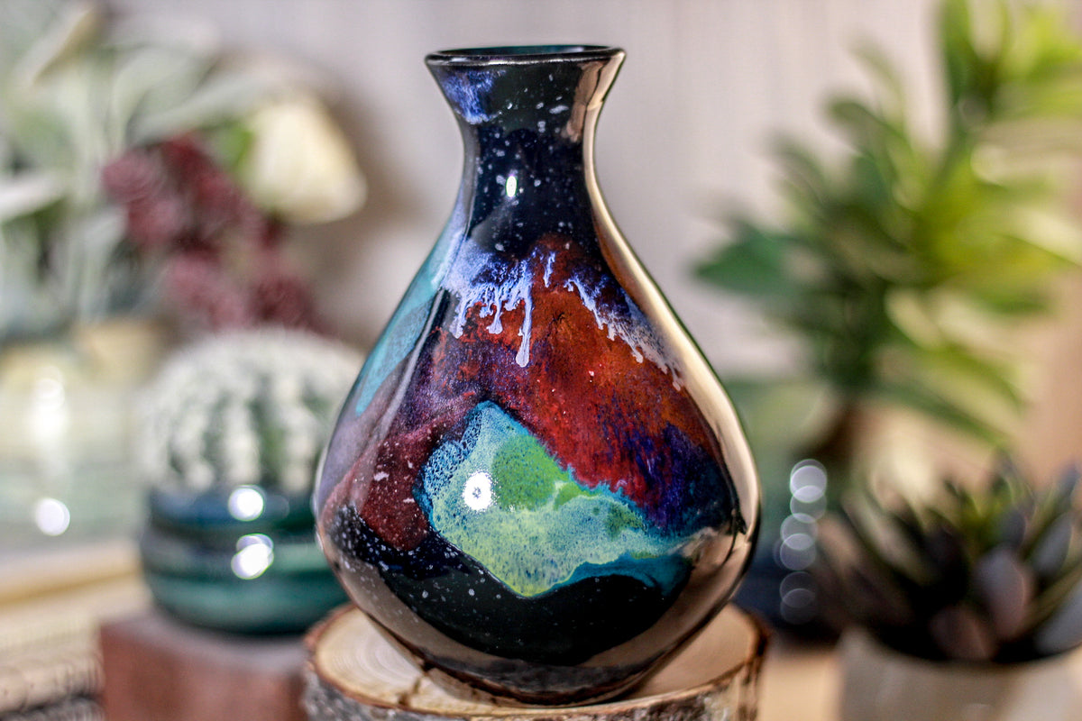 49-A Rainbow Stellar Vase, 16 oz