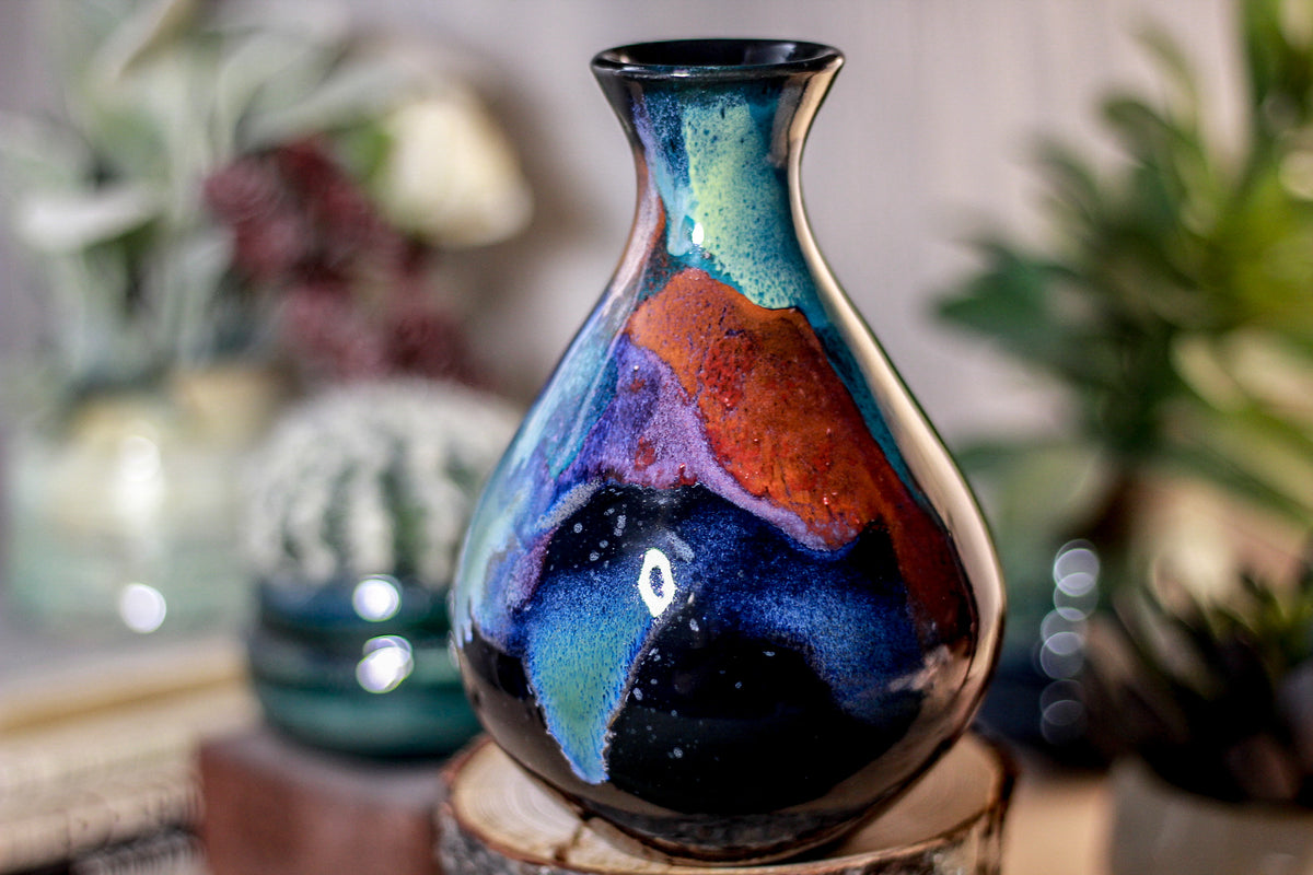 49-A Rainbow Stellar Vase, 16 oz