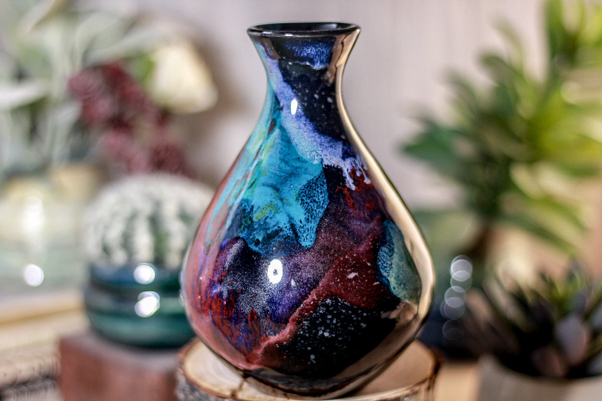 49-A Rainbow Stellar Vase, 16 oz