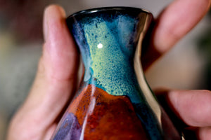 49-A Rainbow Stellar Vase, 16 oz