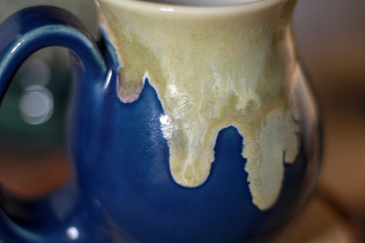 41-B Barely Flared Notched Mug, 12 oz.