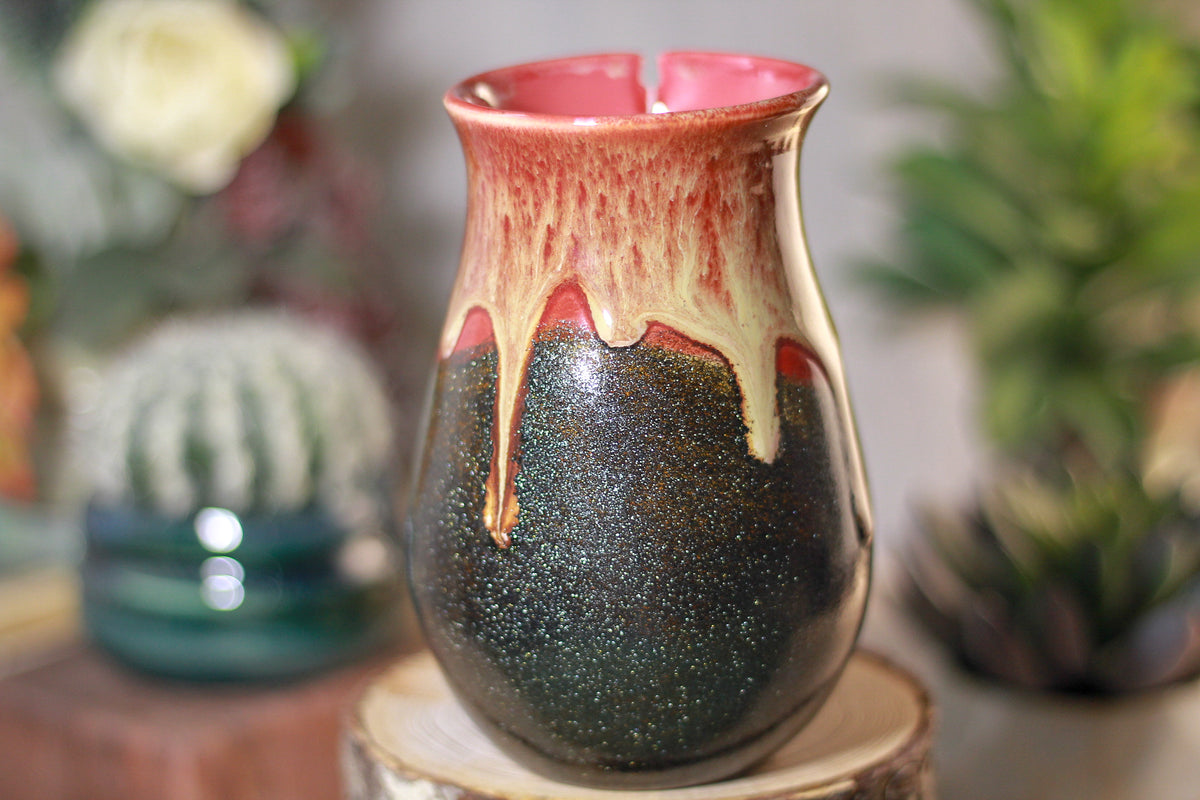 44-D Barely Flared Notched Mug - MISFIT, 15 oz. - 80% off - Not recommended as a drinking vessel.