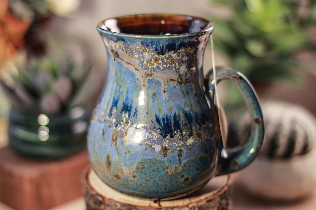 04-P Barely Flared Notched Mug, 18 oz.