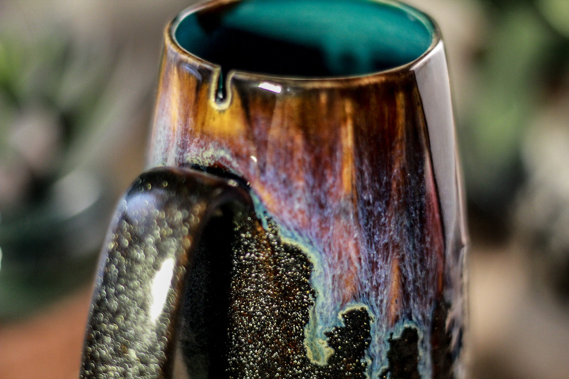 02-D Electric Wave Notched Crystal Mug, 14 oz