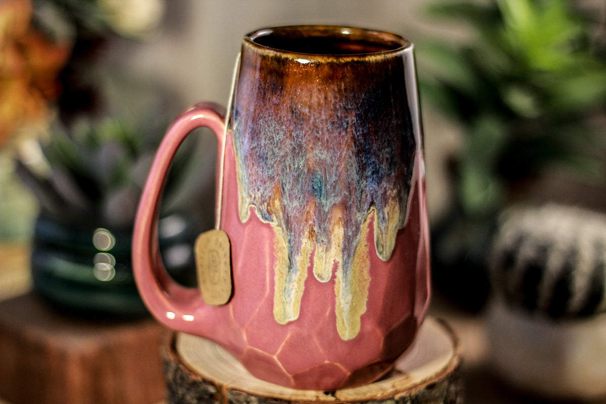 03-D Electric Wave Notched Crystal Mug, 14 oz