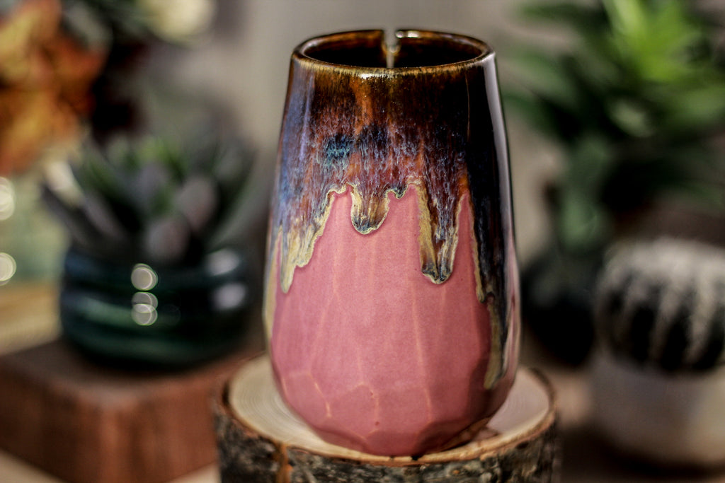 03-D Electric Wave Notched Crystal Mug, 14 oz