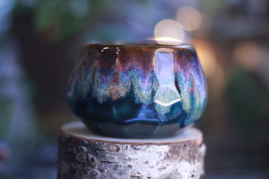 28-D Electric Wave Bowl, 12 oz.