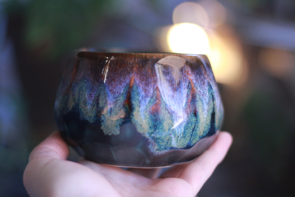 28-D Electric Wave Bowl, 12 oz.