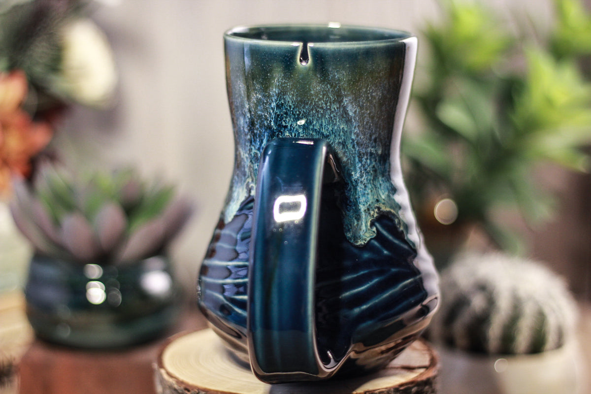 37-E Astral Wave Flared Notched Textured Mug, 18 oz.