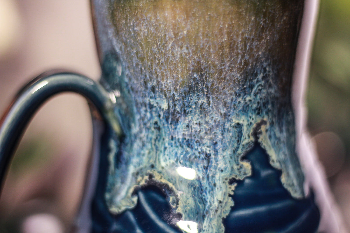 37-E Astral Wave Flared Notched Textured Mug, 18 oz.