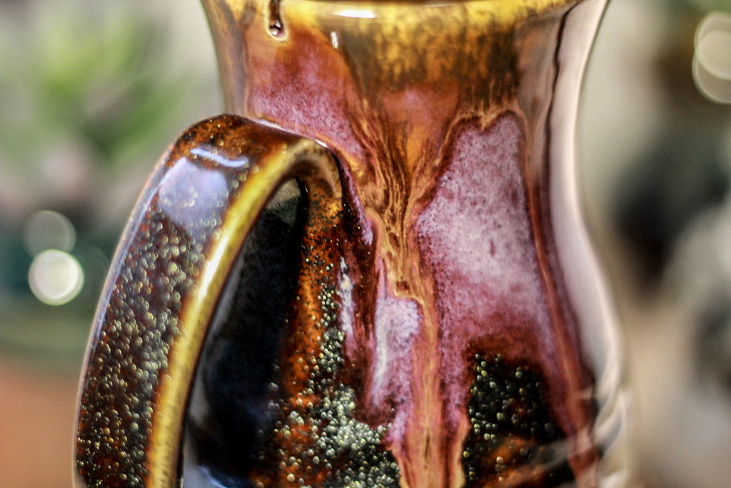 45-D PROTOTYPE Flared Notched Textured Mug, 17 oz.