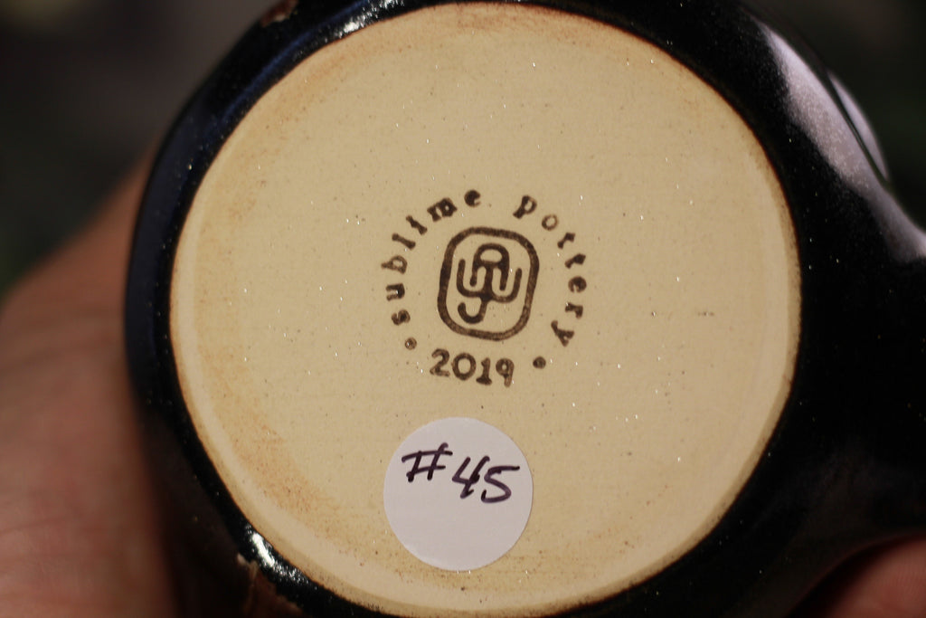 45-D PROTOTYPE Flared Notched Textured Mug, 17 oz.