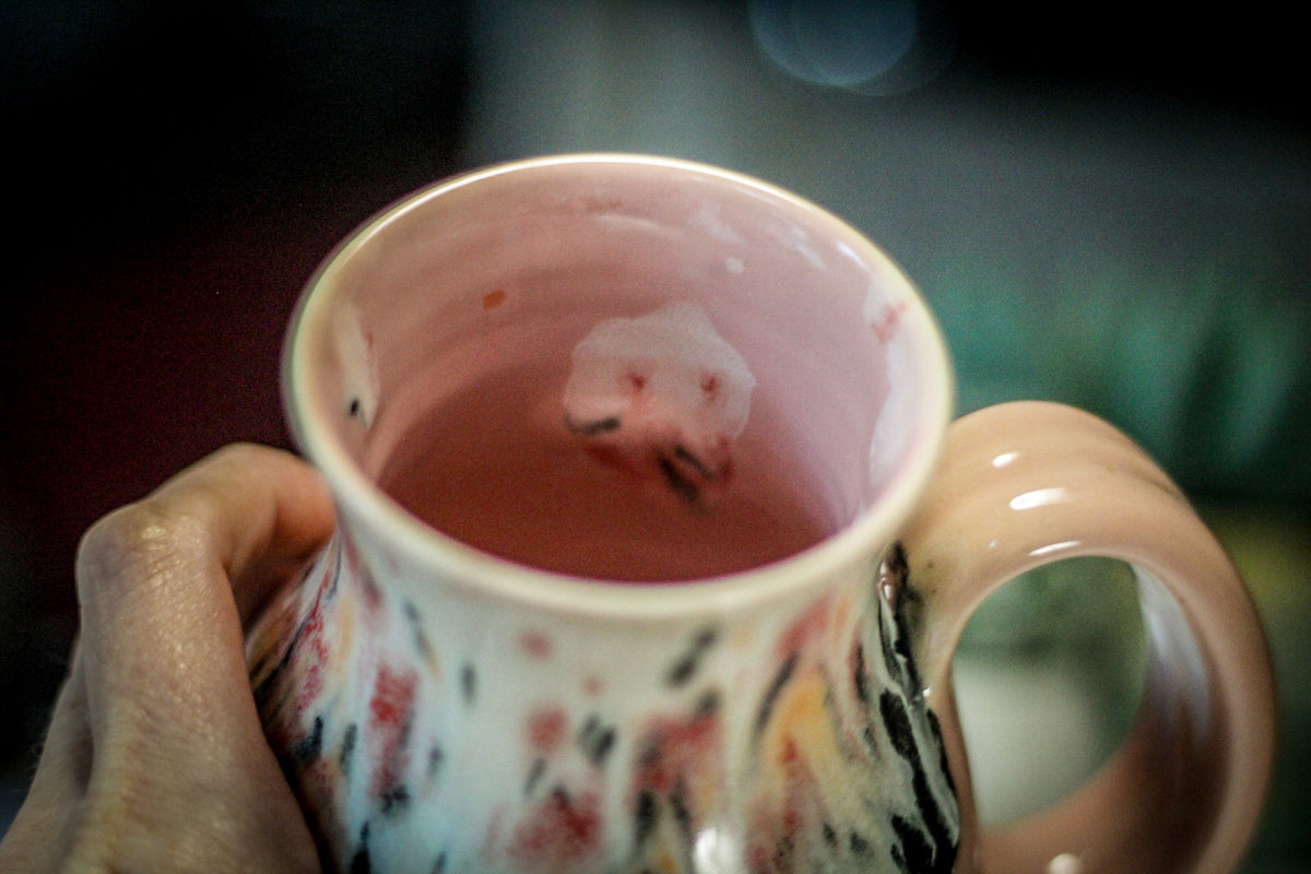 15-D Grandma's Lace Flared Mug, 18 oz.