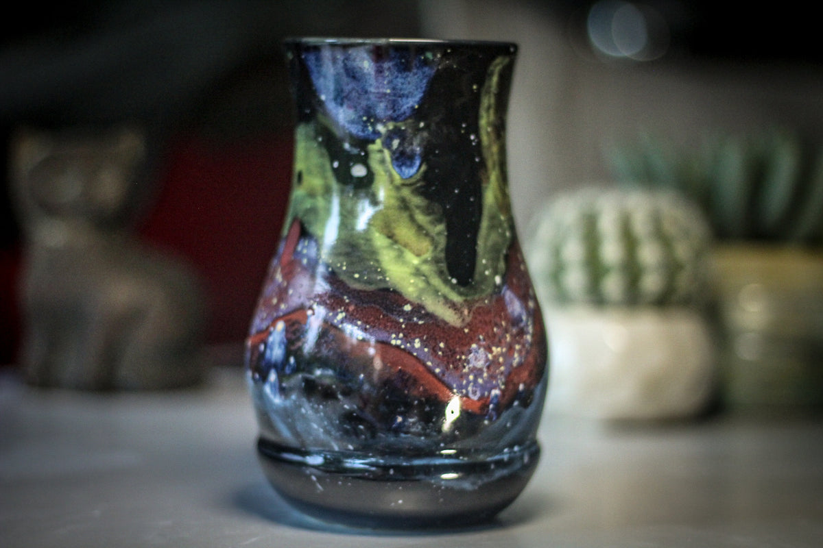 22-A Stellar Barely Flared Acorn Mug, 18 oz.