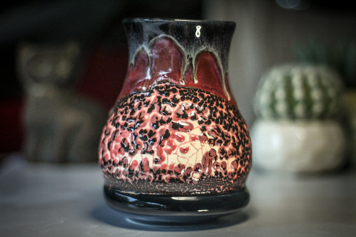 23-C Lava Lake Barely Flared Acorn Mug - ODDBALL, 19 oz. - 15% off