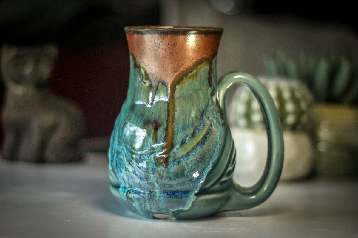 29-B Copper Agate Barely Flared Textured Acorn Mug - MISFIT, 18 oz. - 35% off