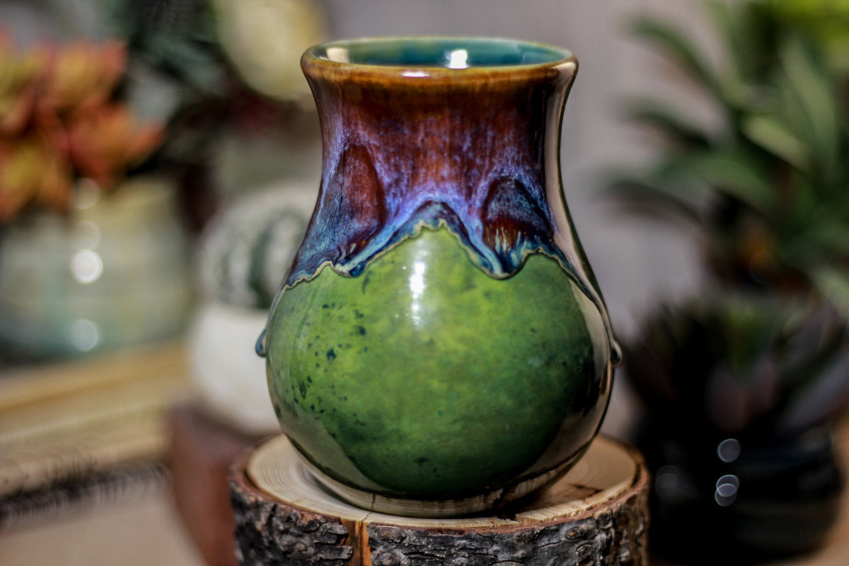 06-D Electric Wave Barely Flared Mug TOP SHELF, 14 oz.